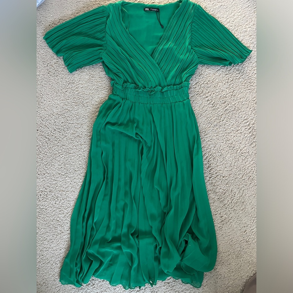 Zara Green Midi Dress